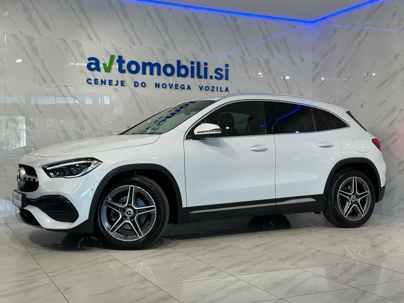 Mercedes-Benz GLA 200