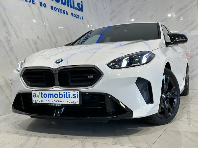 BMW M135i
