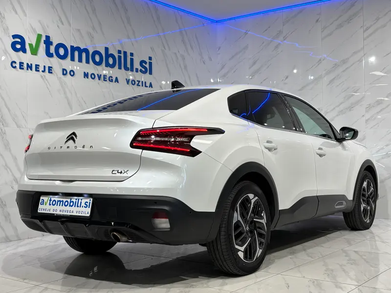 Citroën C4 X