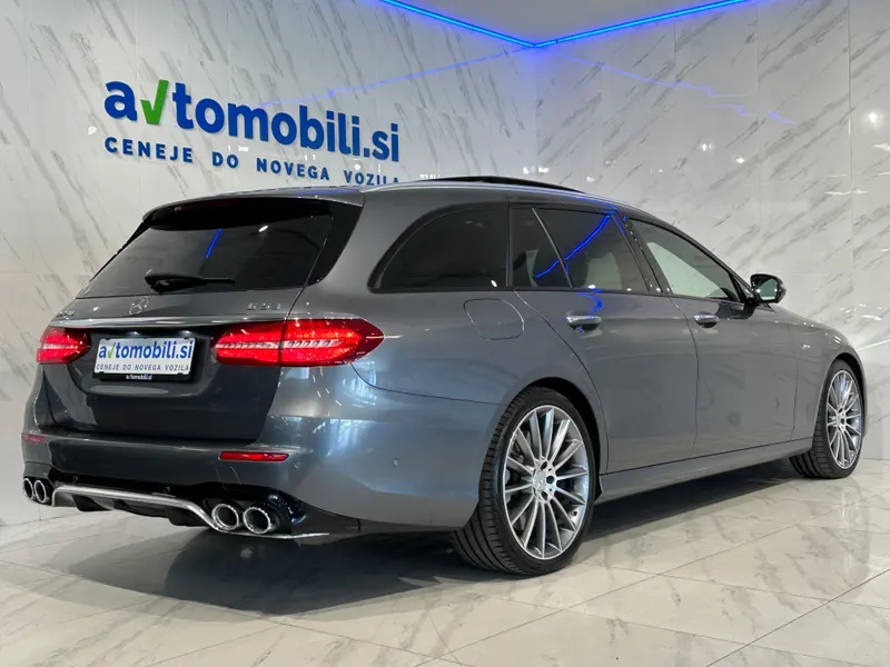 Mercedes-Benz E-Razred AMG 53