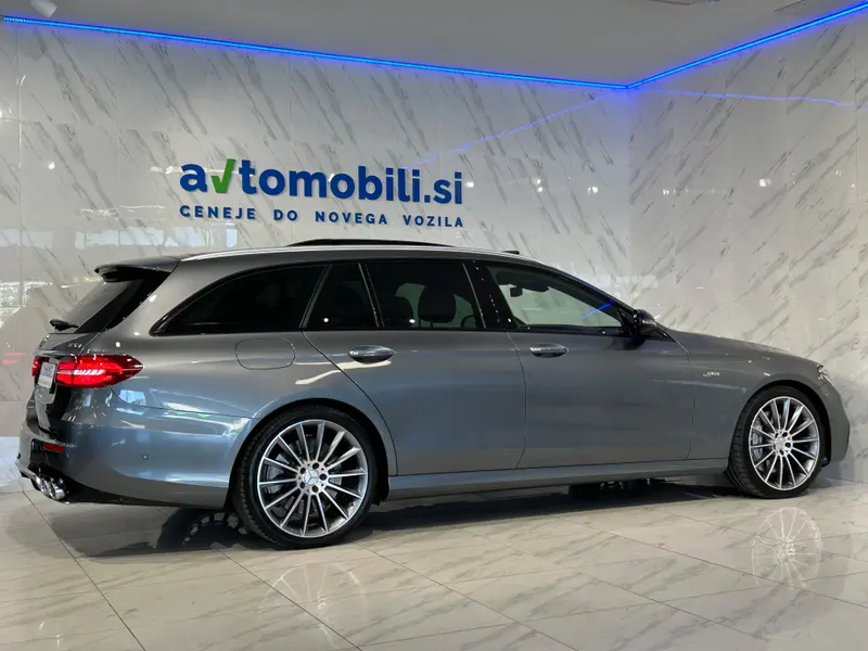 Mercedes-Benz E-Razred AMG 53