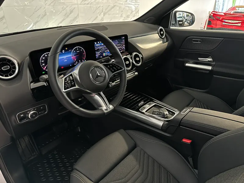 Mercedes-Benz GLA 180d