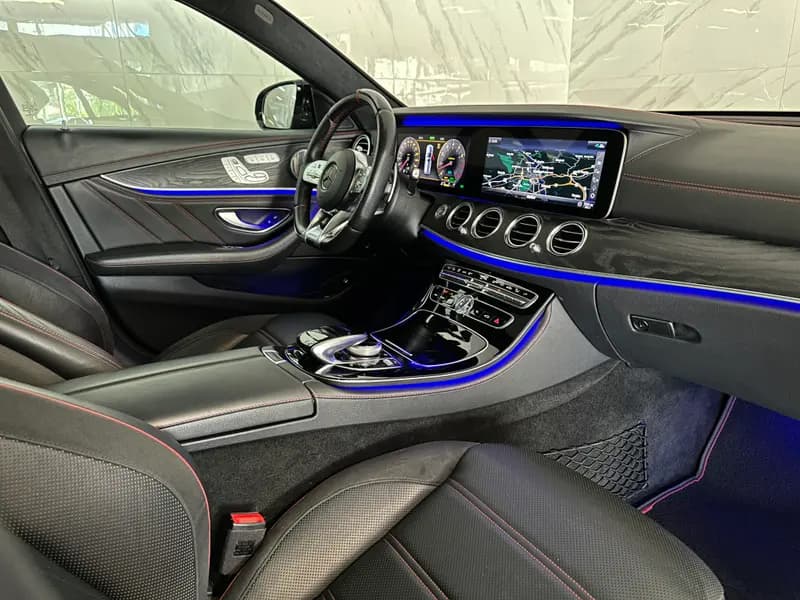 Mercedes-Benz E-Razred AMG 53