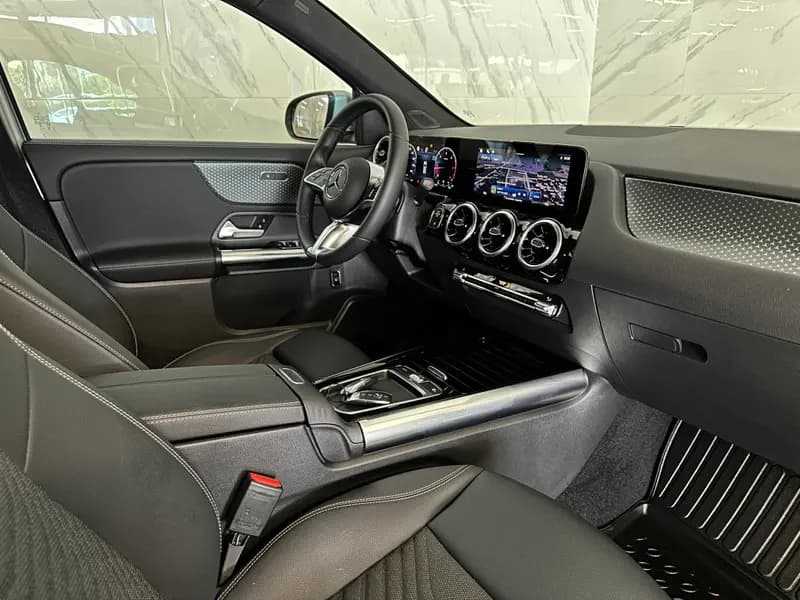 Mercedes-Benz GLA 180d
