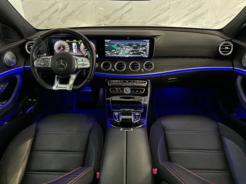 Mercedes-Benz E-Razred AMG 53