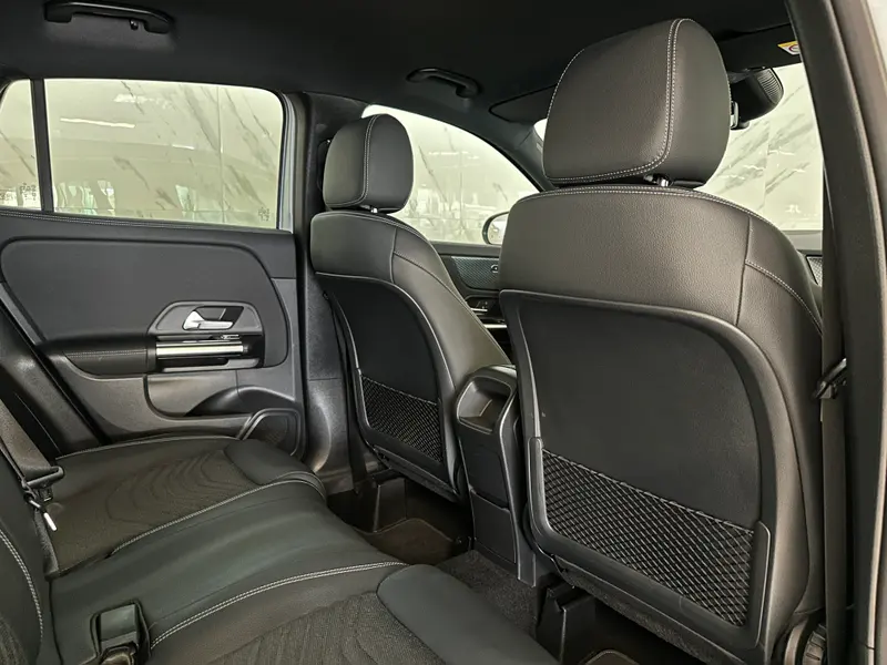 Mercedes-Benz GLA 180d